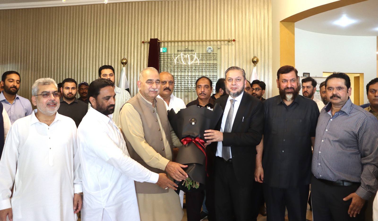 VC Prof. Dr. Muhammad Kamran led the IUB delegation visit to the Bahawalpur Chamber of Commerce and Industry.