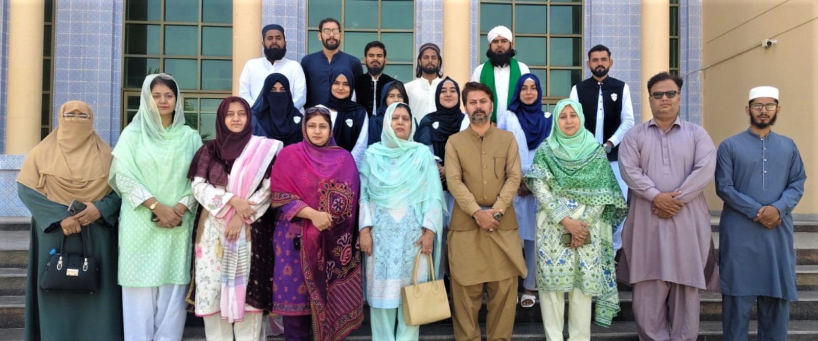 A Mehfil Qiraat-o-Naat-o-seminar was organized at IUB to emphasize the importance of the Seerat-un-Nabi ﷺ