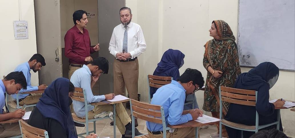 Vice Chancellor Prof. Dr. Muhammad Kamran visited different faculty departments to review the midterm exams.